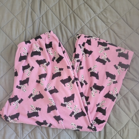 HUE Intimates Sleepwear Scottie Dog Pj Bottoms Poshmark hue-intimates-sleepwear-scottie-dog-pj-bottoms-poshmark